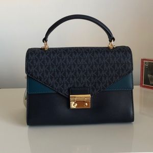 Michael Kors Crossbody Handbag